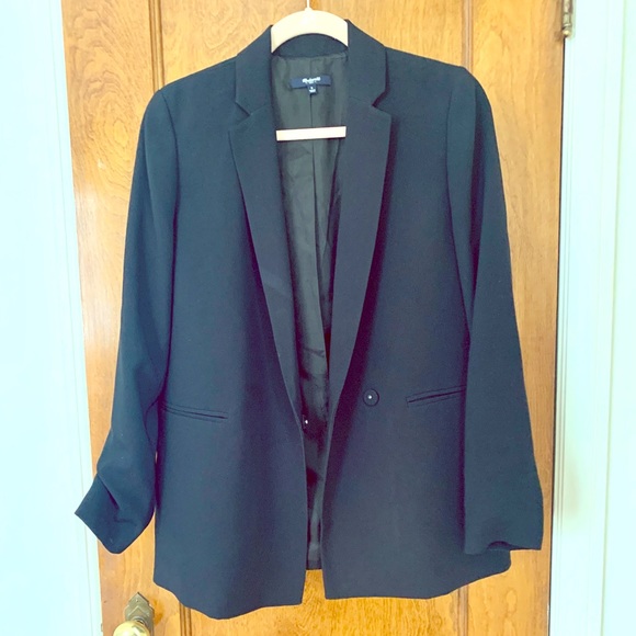 Madewell Jackets & Blazers - Classic Madewell Black Blazer w/ cinched sleeves🖤